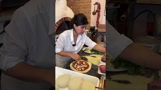 Bu pizza İtalyanları kıskandırır. Galatta Karaköy