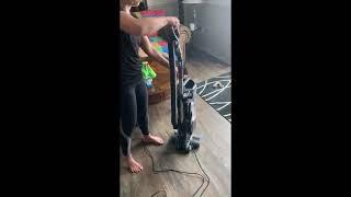 Shark Navigator® Self-Cleaning Brushroll Pet Upright Vacuum video review by Dave