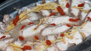 Steamed fish slices with Dang Gui  Chinese cooking  当归蒸鱼片