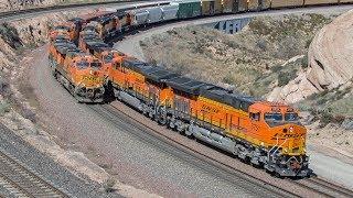 4K BNSF and Union Pacific Freight Trains in the Cajon Pass - Foreign Power CNW Leader & More
