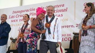 Inauguración de carretera Las Cruces – Pinotepa Nacional desde Cuajinicuilapa Guerrero