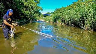 JALA IKAN DAPAT BANYAKDI SUNGAI DANGKAL