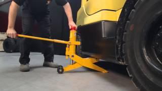 The Alligator AL 4000 forklift jack