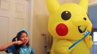 Wendy Pretend Play Morning Routine Brushing Teeth w Giant Pikachu Pokemon