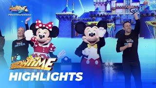 Its Showtime Mickey Mouse and Minnie Mouse BUMISITA SA ‘It’s Showtime’