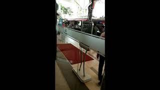 PUTUS URAT MALU   FULL VIDEO WANITA TELANJANG DADA DI Sumarecon Mall Bekasi