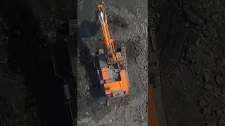 Welche Farbe hat dieser Bagger?   Baumaschinen lernen mit BaggerTV