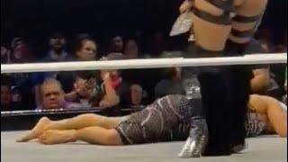 Stephanie Vaquer attacks barefoot Mercedes Mone during Mone’s collision debut right after dynamite