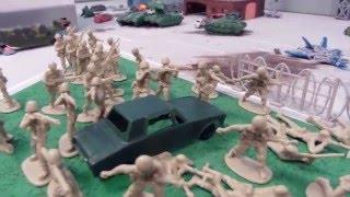 101 Tan vs Green Army men toy review