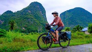 Cycling Malaysias Mountains Gua Musang to Perlis  World Bicycle Touring Episode 34