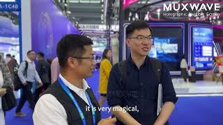 What are the impressions of exhibitors after experiencing the Muxwave holographic invisible screen?