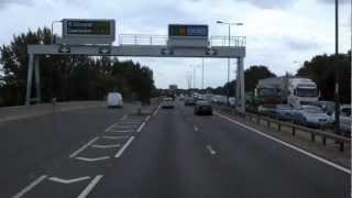 Time lapse driving in London - 4x speed - looks like 250 kmh