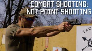 Strzelanie bojowe NIE strzelanie punktowe  Celuj ciałem potwierdź celownikiem  Strzelec taktyczny