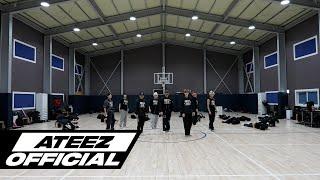 ATEEZ에이티즈 - 2022 KBS 가요대축제 Performance Practice