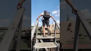 DESTROYING A CAR WITH A TANK