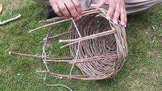 DIY Basket Weaving - How To WeaveMake A Basket Using Tree BranchesTwigs