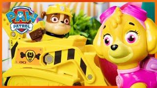 Pups Save the Adventure Bay Pet Parade  - PAW Patrol - Toy Play for Kids