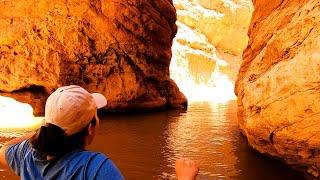 Sulfur Creek Hike in Capital Reef National Park - Riverbed Water Hiking in Capital Reef