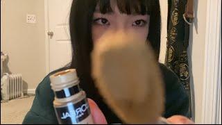 doing ur makeup fast on the screen-asmr rp