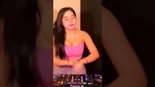 Dek Bansaik Mangko Tabuang #djminang #djtiktok #djviral #djviral2023 #djfullbass #shorts #short