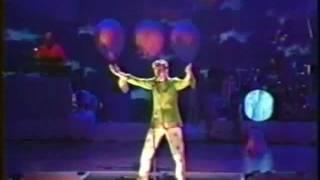 DAVID BOWIE - IM AFRAID OF AMERICANS - LIVE NY 1997