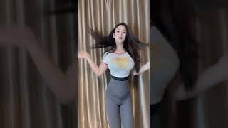 young girl dance so cute