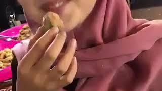 Bokep hijab sangean adik gue