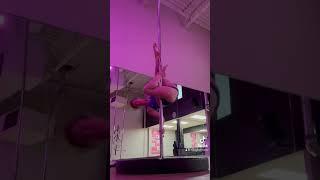 Trio of spin pole moves to try #dance #poledance #spinpole #poledanceroftiktoks