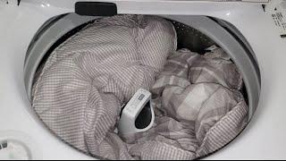 The Whirlpool 2 in 1 washer vs giant comforter