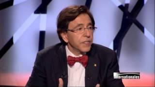 Elio Di Rupo sur TV5MONDE  La Wallonie rattrape son retard sur la Flandre