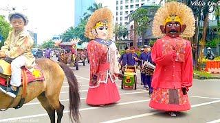 Arak Ondel ondel Betawi Pake Delman