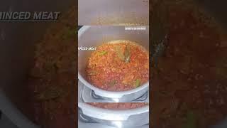 10 MINUTES INSTANT MUTTON KEEMA RECIPE IN PRESSURE COOKER RECIPE #shorts #yt  #Keema @Spice-up.17