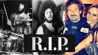 Former Boston drummer Sib Hashian collapses dies during performance.