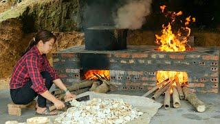 The way the girl cooks pig bran with the stove has just been completed - Phùng Thị Chài