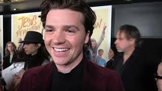 Joel Courtney is brutally honest & confessed ALL HIS SINS at Jesus Revolution Premiere Hollywood Ca