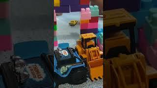 BERMAIN  MOBIL MOBILAN #mainananak #shortvideo #tayo #lego #baby #education