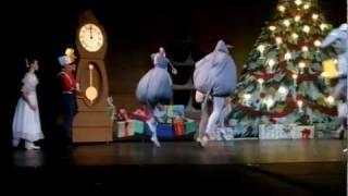 The Nutcracker - Battle Scene