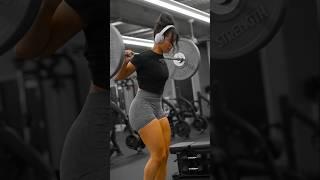 Jessica Bickling Glutes Bridge #fitness #crossfit #model #glutes #gluteworkout #gymlover #gluteos