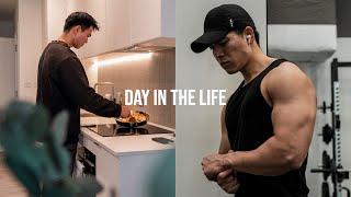 A DAY IN MY LIFE  9-5 job Content Creation Gym Eating