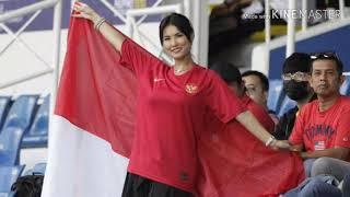 #mariaozawa#miyabi#dukungindonesia Maria Ozawa dukung timnas Indonesia vs Thailand 2-0 di Filiphina