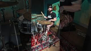 TRAVIS BARKER’S best GROOVE