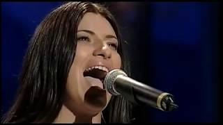 Luciano Pavarotti & Laura Pausini - Tu che mi hai preso il cuor @ Pavarotti & Friends 1999