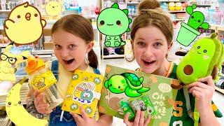 YELLOW and GREEN Kawaii Back to School Challenge with Sisters Play