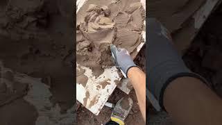 Low mortar spread - bricklaying