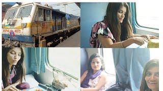 मांडवी ट्रेनने कोकणात गेलोसुंदर प्रवासाचा अनुभव two ladies & their naughty activity#konkan railway