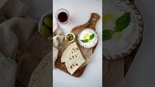 Labneh Pita Food Styling لبنة   Food Photography تصوير الطعام #shorts