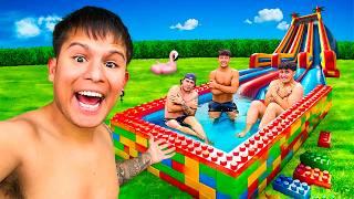 CONSTRUÍ UNA PISCINA DE LEGO CON UN TOBOGAN GIGANTE..