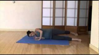 Prevent diastasis recti and back pain during pregnancy with the correct log roll technique.