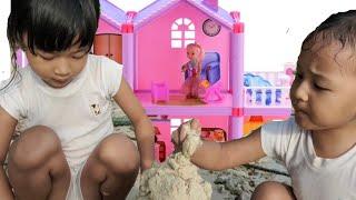 Bikin Rumah Barbie Di Pantai