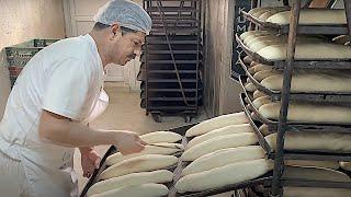 Busy Turkish Bakery Making 10.000 Bread Every Day in Istanbul